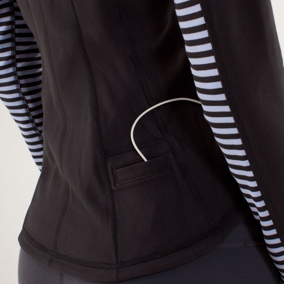 Lululemon Run: U-Turn Pullover *Reversible - Picture 14 of 16